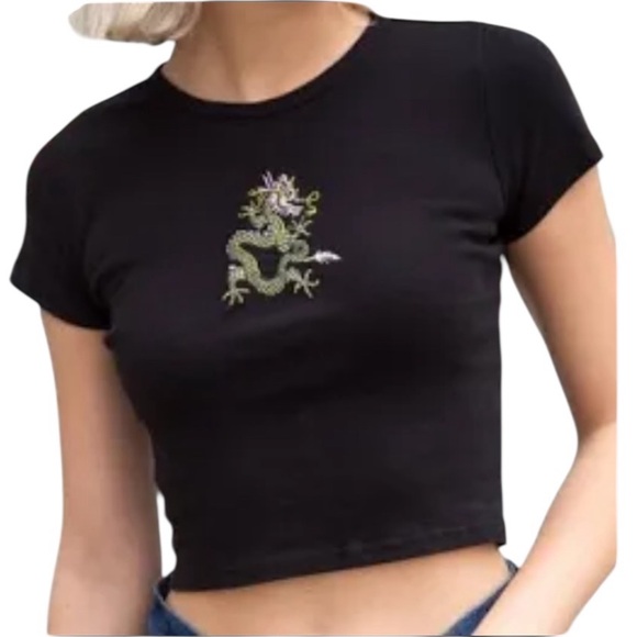 Brandy Melville Tops - Brandy Melville | Black short sleeve crewneck crop top tee shirt dragon print